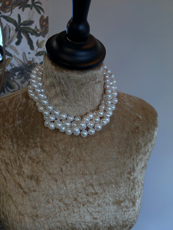 Aurora Choker Pearls 
