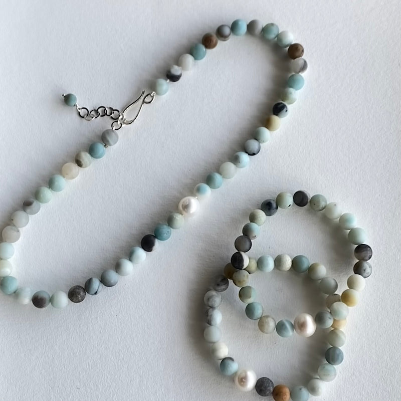Serenity Necklace - Amazonite and Pearl