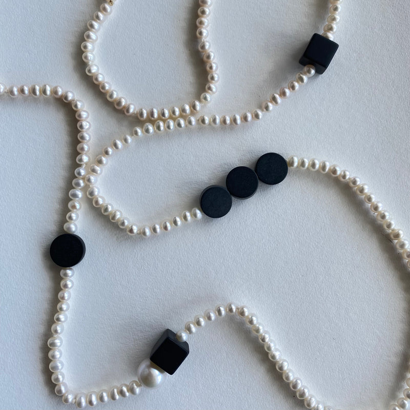 Freshwater Pearl and Onyx Graphic Necklace