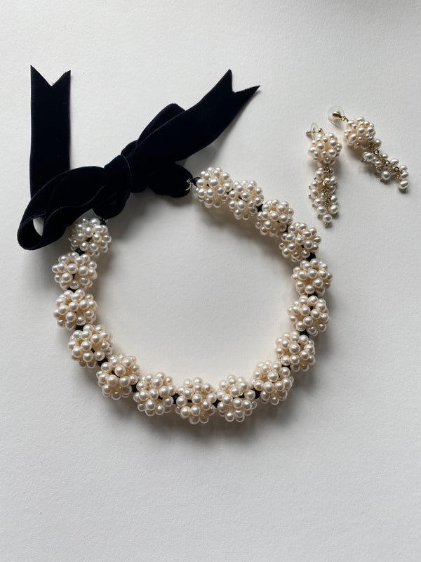 Pearl Lace Ball Velvet Ribbon Necklace