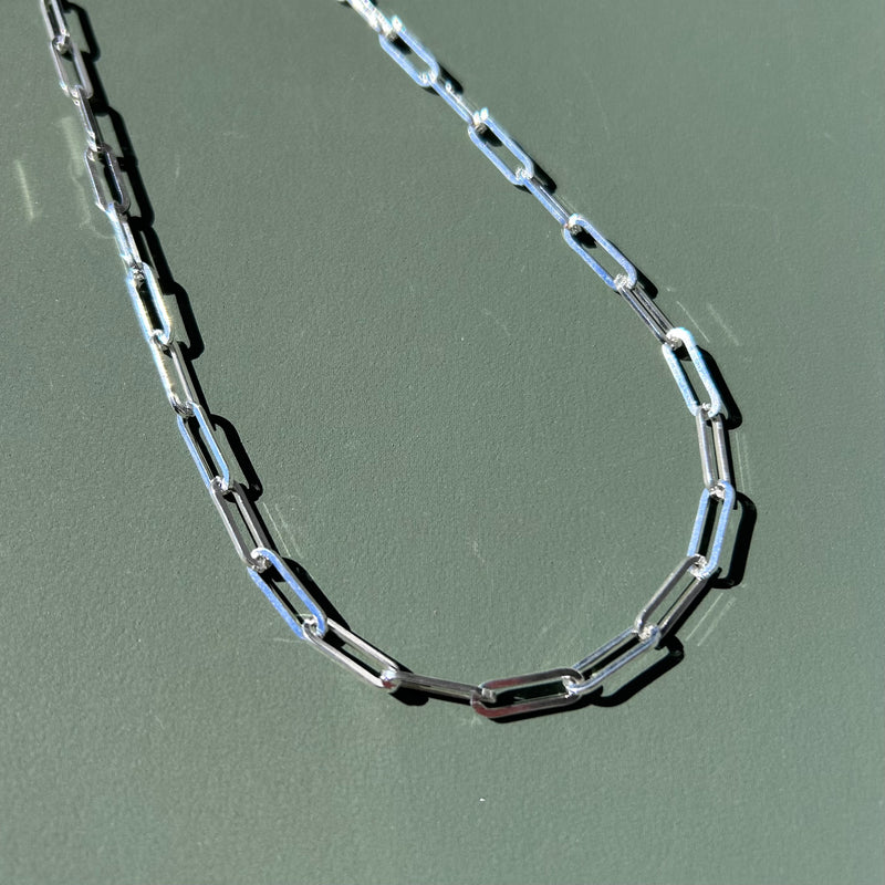 silver-necklace
