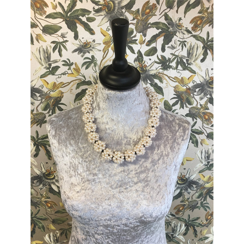 Lace Ball Necklace 