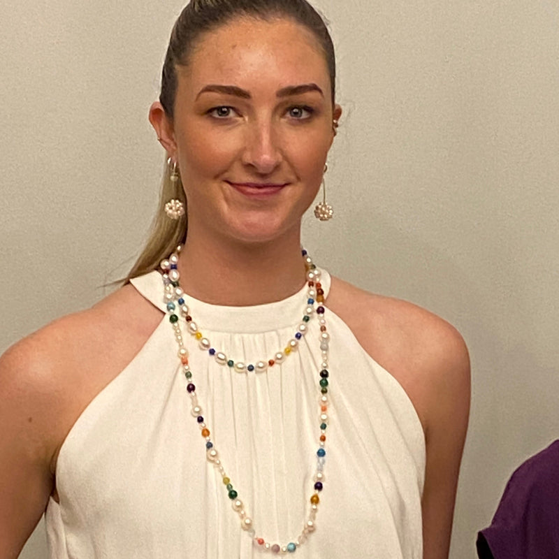 jewel-gemstone-and-pearl-necklace
